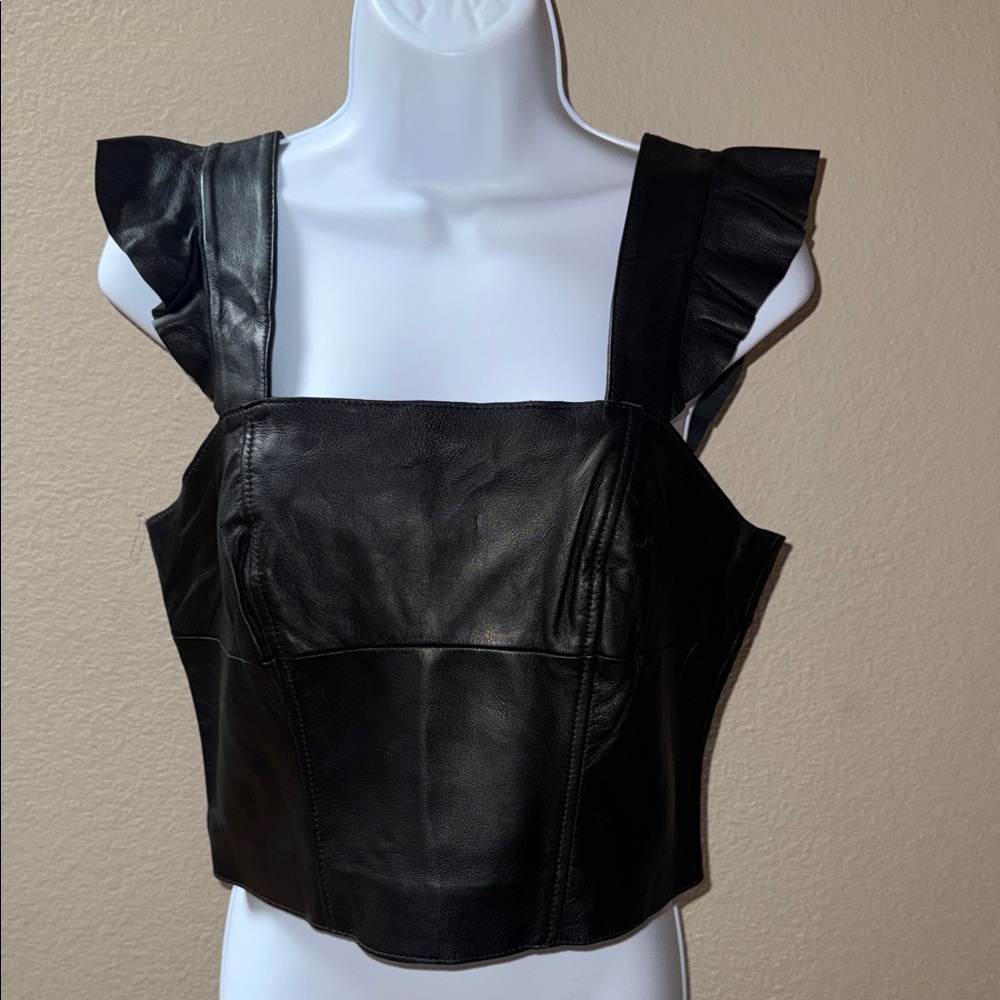 NWT $129 Trouvé Black Leather Crop Top Ruffle Sleeves Zip Back Women’s Size M